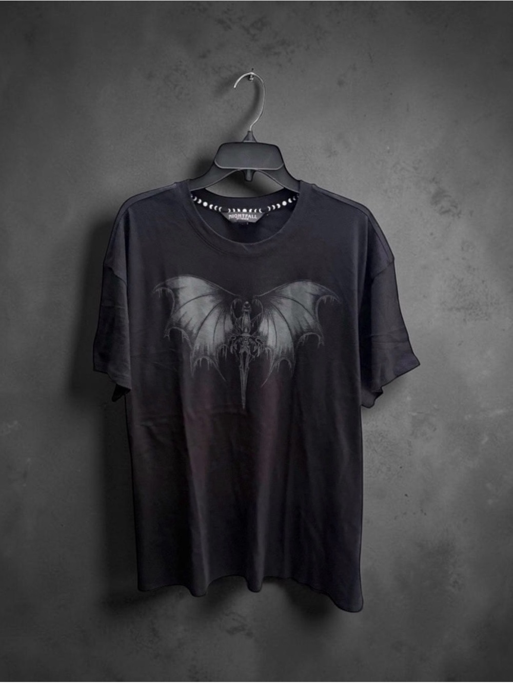 Torrid Nightfall Oversized T-shirt Bat Dagger sz 2 2X Black NWT